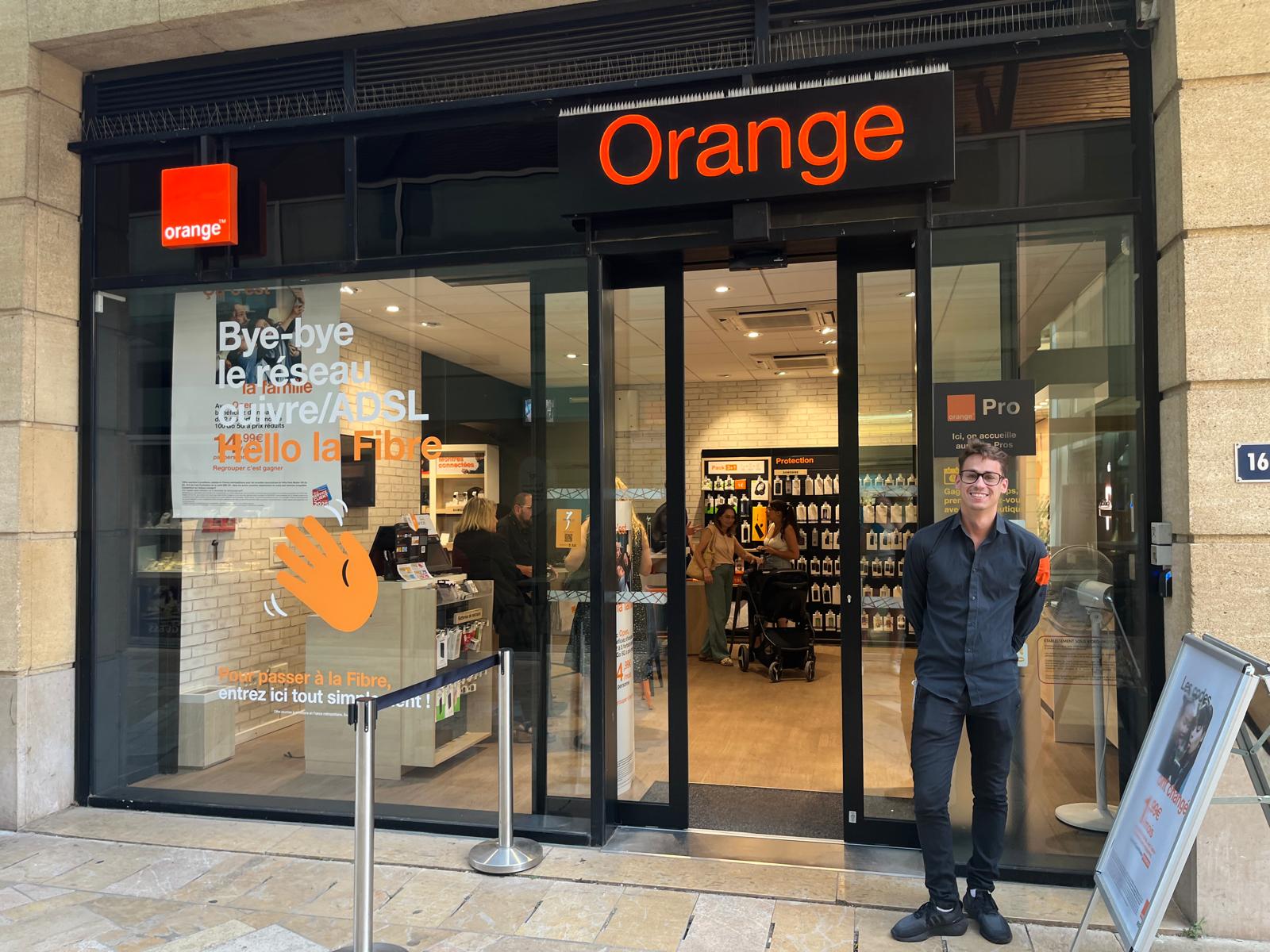 ORANGE