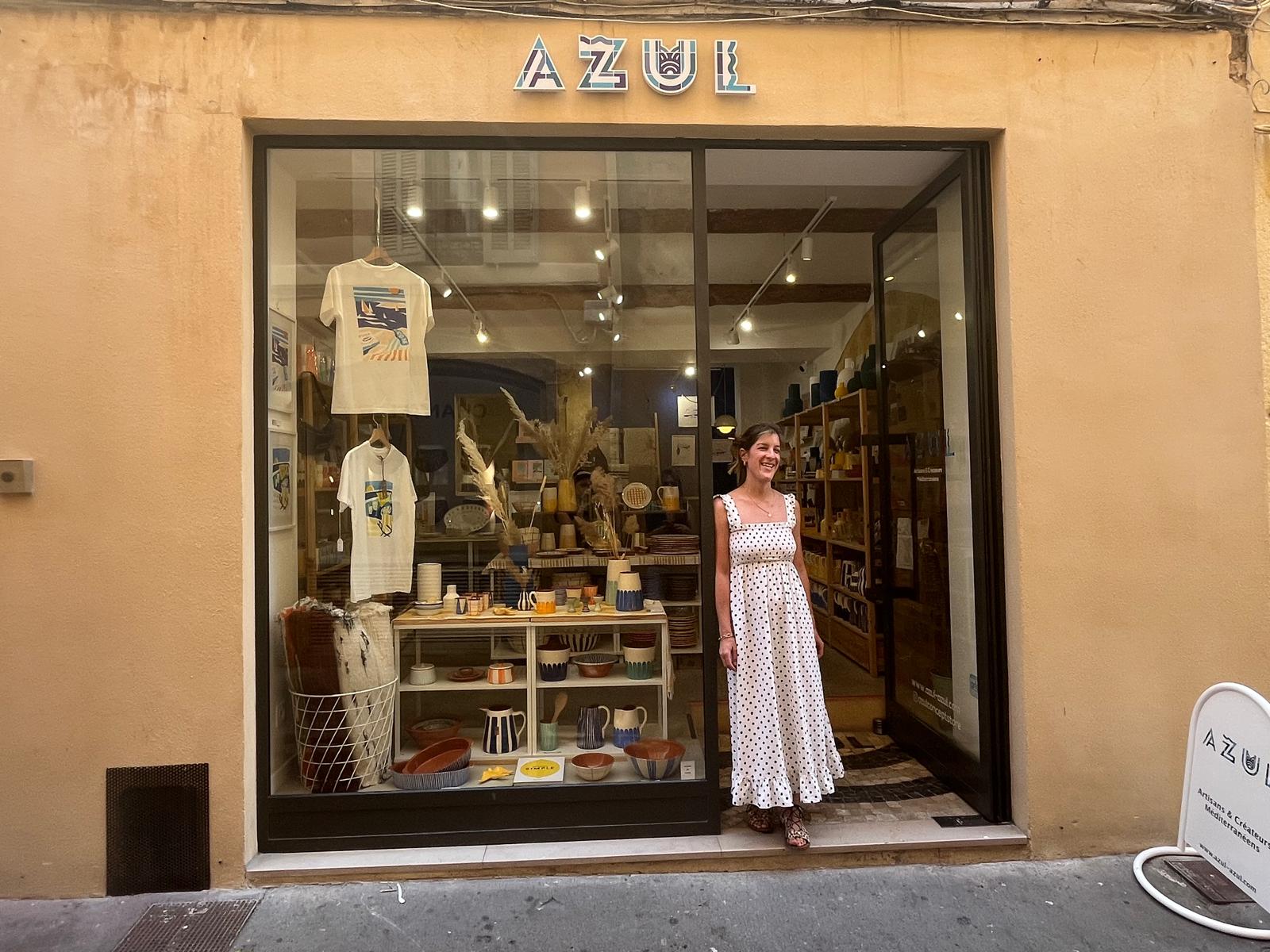 AZUL